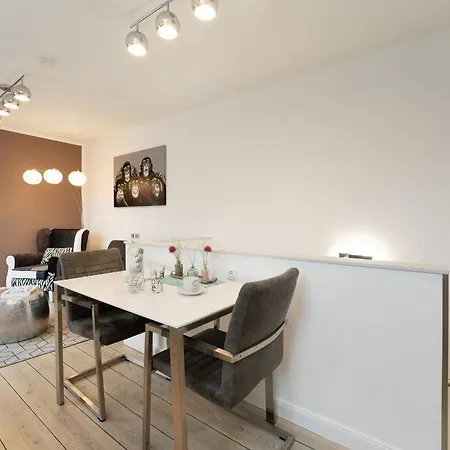Schuetzenstrasse 15 La Апартаменты Грёмиц