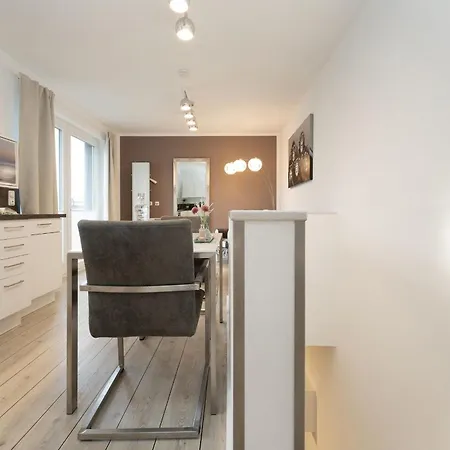 Апартаменты Schuetzenstrasse 15 La *