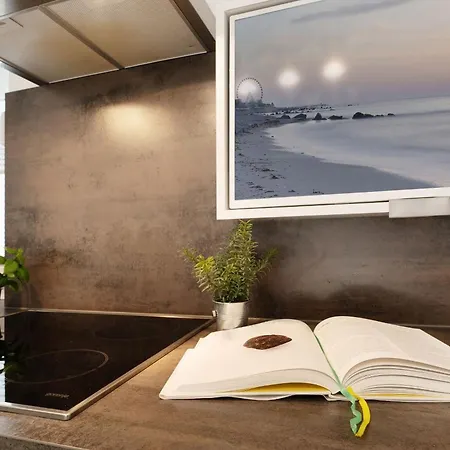 Schuetzenstrasse 15 La