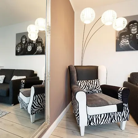 公寓 Schuetzenstrasse 15 La *