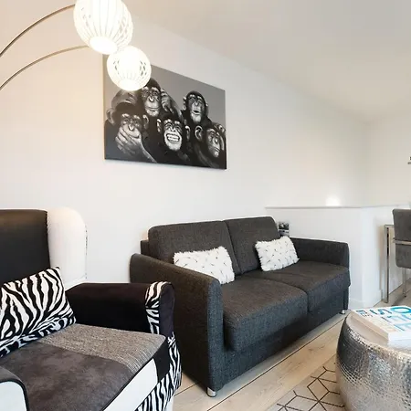 Schuetzenstrasse 15 La 公寓