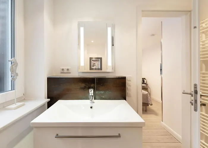 Schützenstraße 15 La